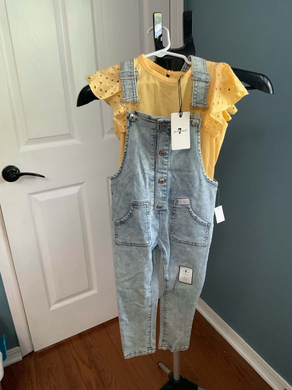 7 For All Mankind Overalls And Top Set Size 4T Blue Yellow